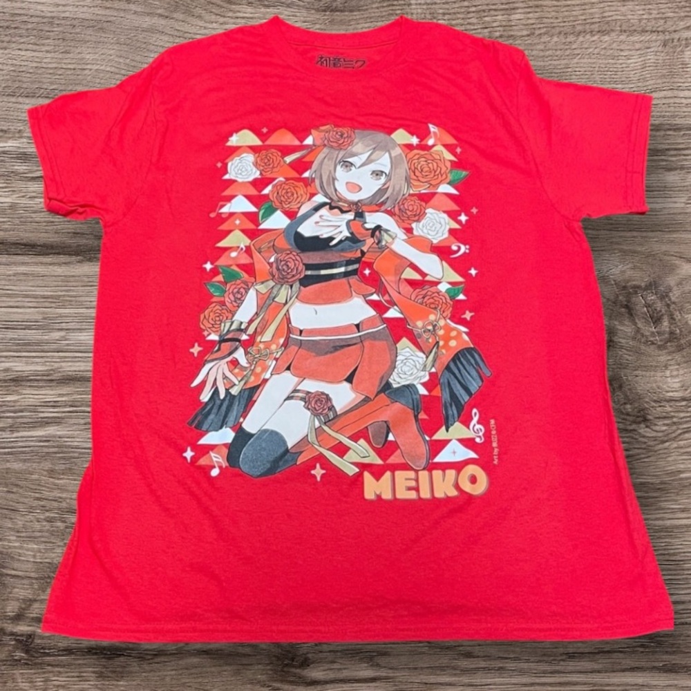 Hatsune miku Shirt Anime Design Size Medium